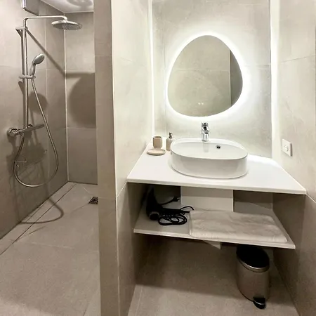 Ac Parking Pool 2br 6 Pax Lägenhet Théoule-sur-Mer