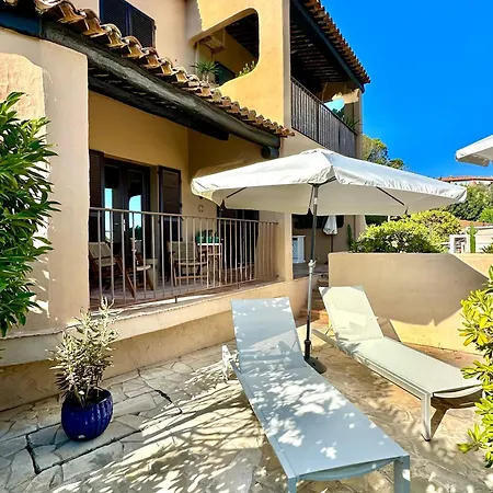 Lägenhet Ac Parking Pool 2br 6 Pax
