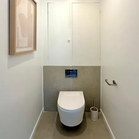 Ac Parking Pool 2br 6 Pax * تيول سور مير