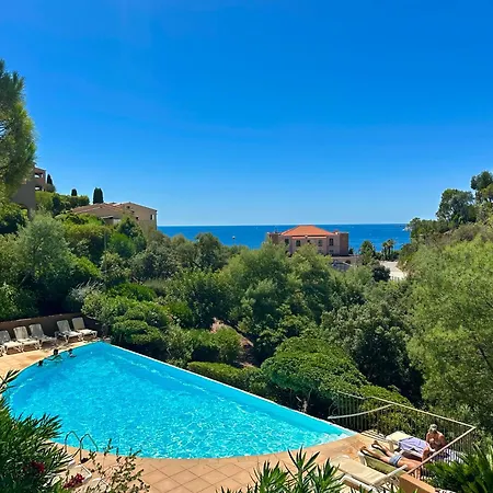 Daire Ac Parking Pool 2br 6 Pax Théoule-sur-Mer