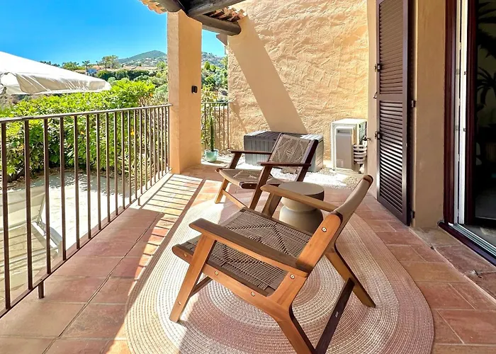 Appartement Ac Parking Pool 2br 6 Pax