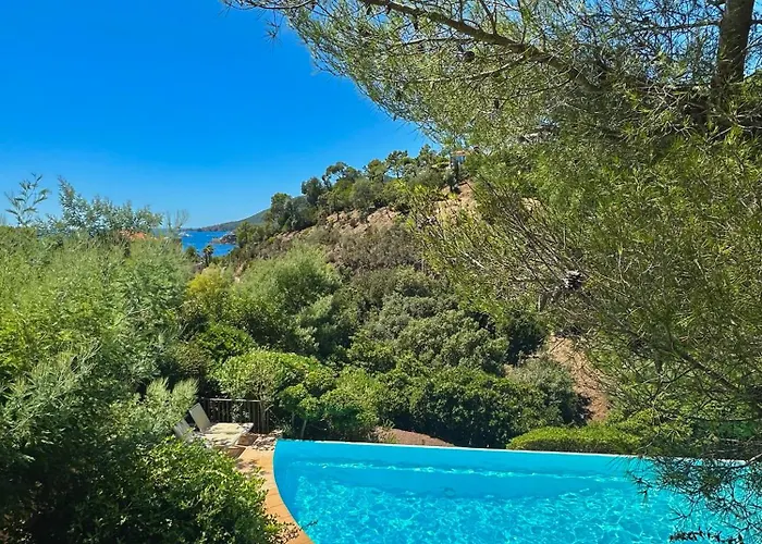 Ac Parking Pool 2br 6 Pax Appartement Théoule-sur-Mer